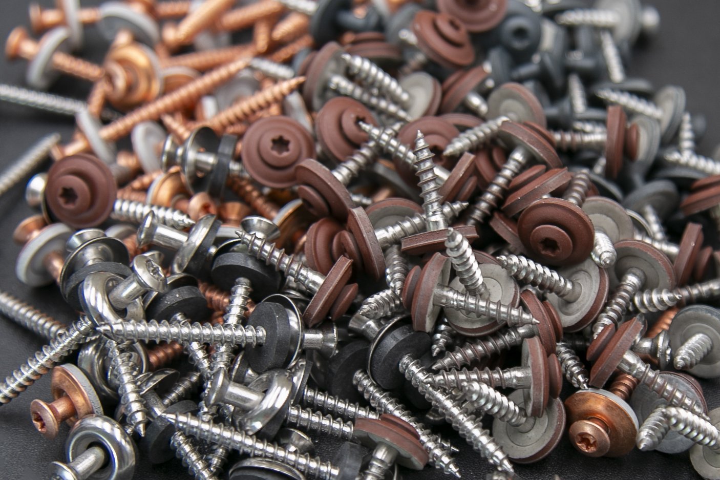 Dicht- und Spenglerschrauben