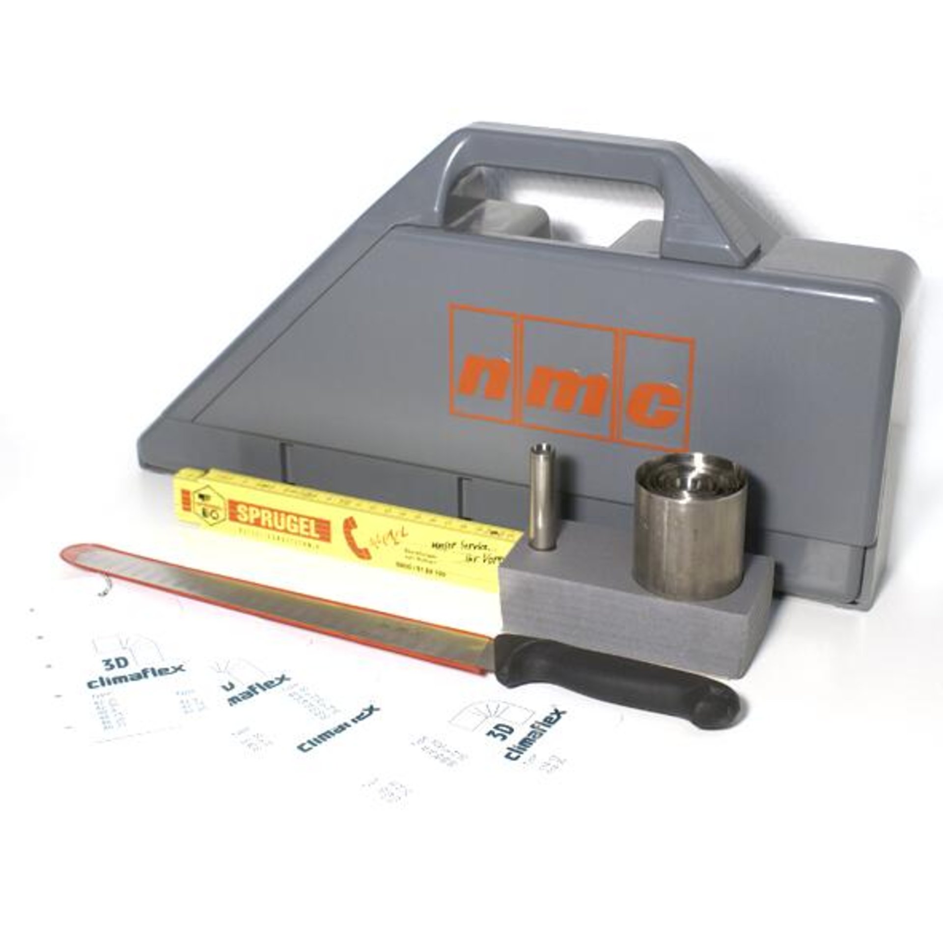 Montagekoffer mit Stanzwerkzeug